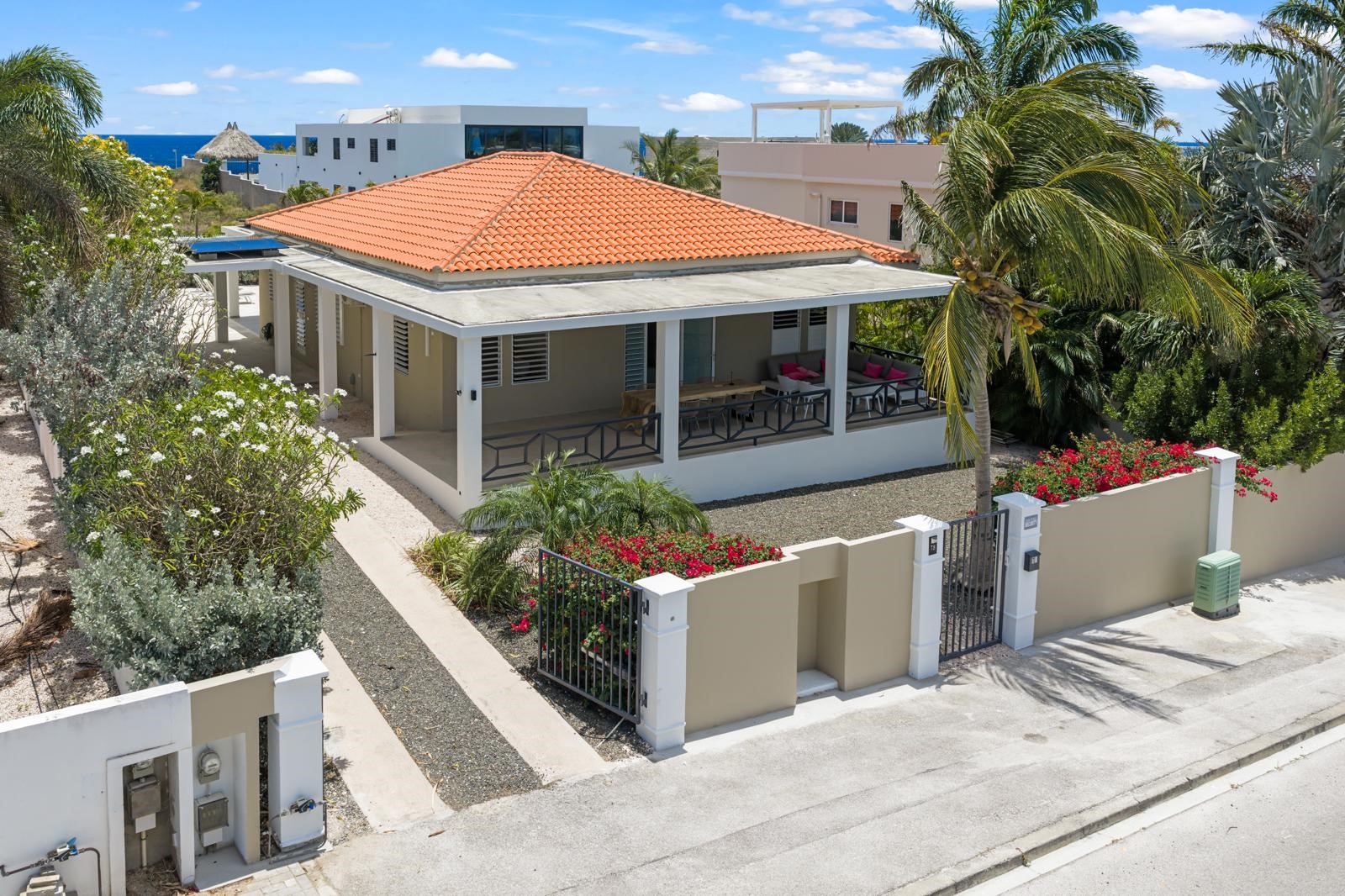 Villa vanaf de straat